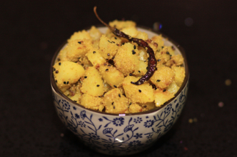 aaloo posto vegetarian recipe, bengali aaloo posto recipe, potato dry vegetable, potato with poppy seeds, khuskhus recipe