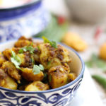 dry aloo ki sabzi, indian potato fry